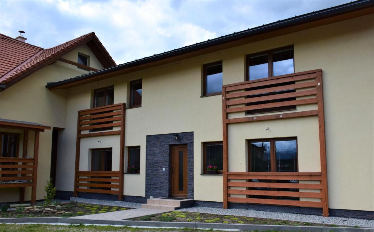 Smrečany Ademi Apartments מראה חיצוני תמונה